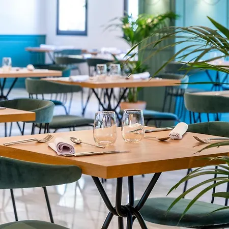 Artiem Audax - Adults Only 4*