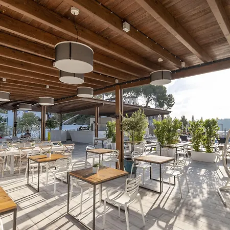 Artiem Audax - Adults Only