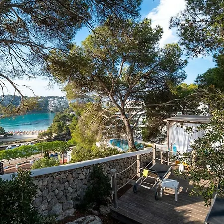 Artiem Audax - Adults Only