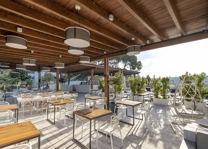 Artiem Audax - Adults Only